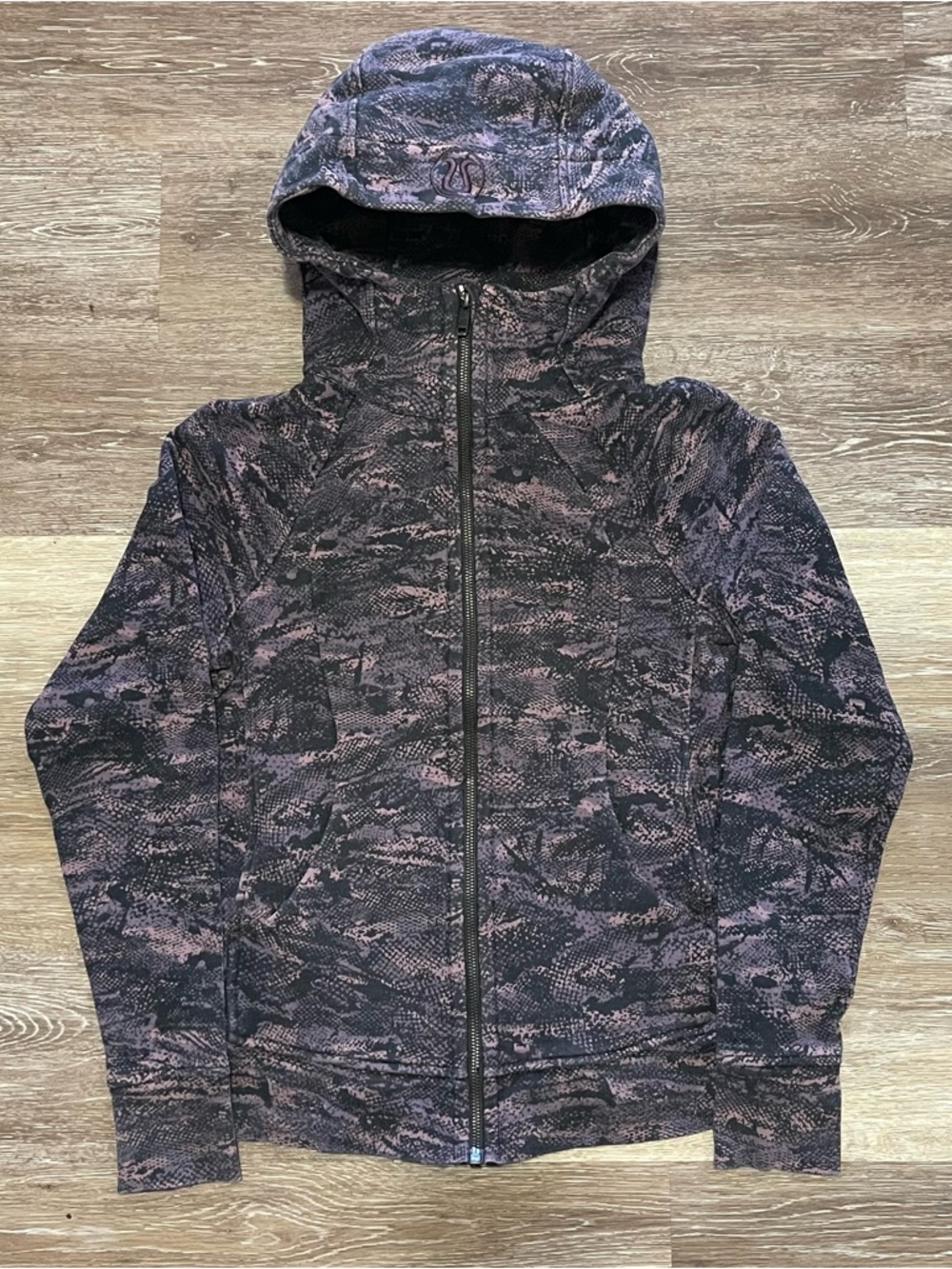 Lululemon Scuba Hoodie Women's Full Zip Purple Black Size 6 Regular Y2K